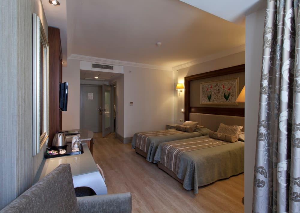 Side Star Resort Hotel - photo 5