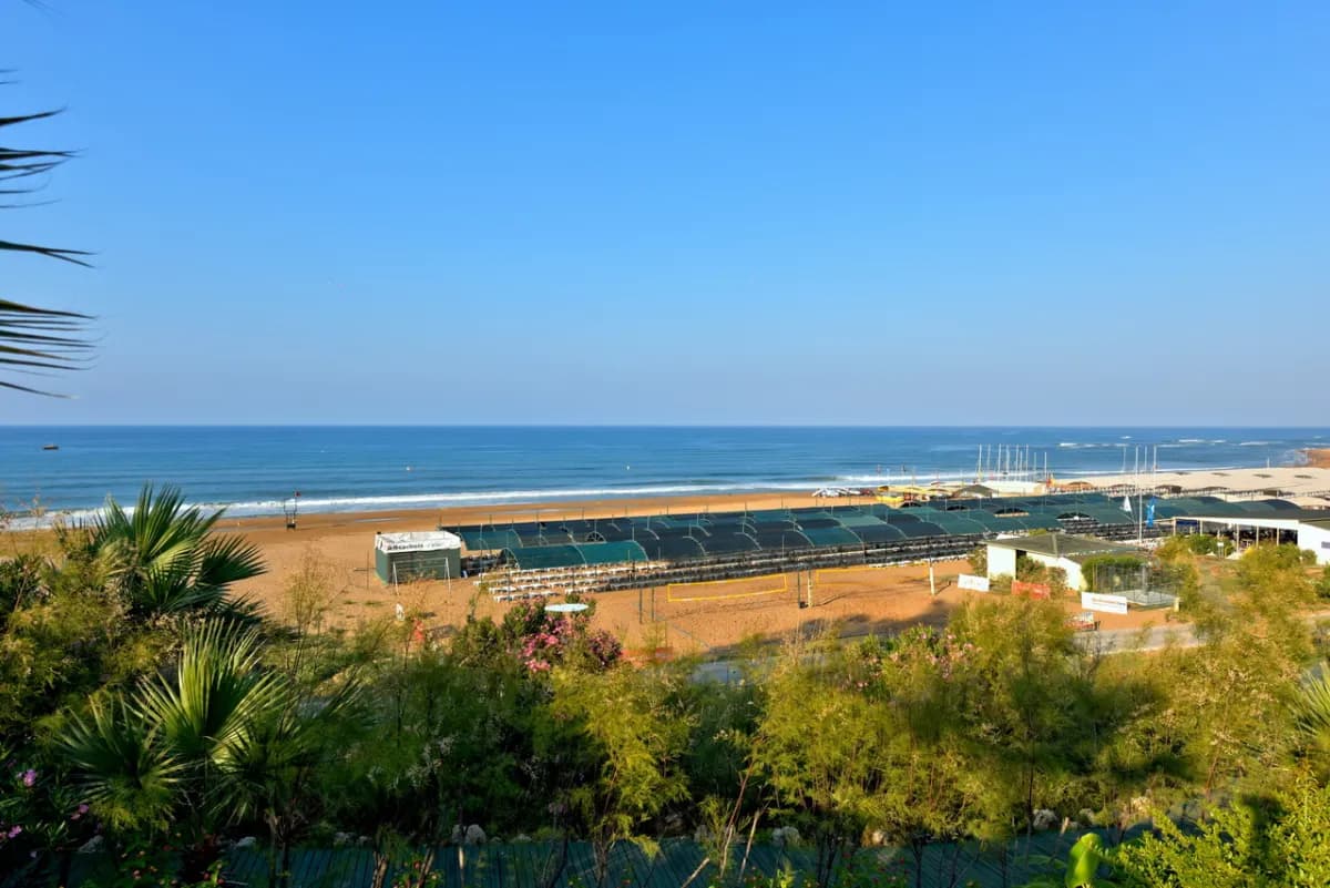 Side Star Resort Hotel - photo 10