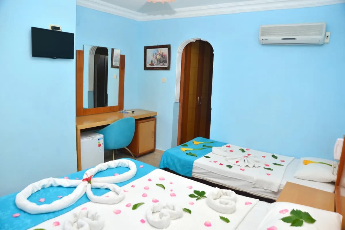Side Temple Hotel - photo 2