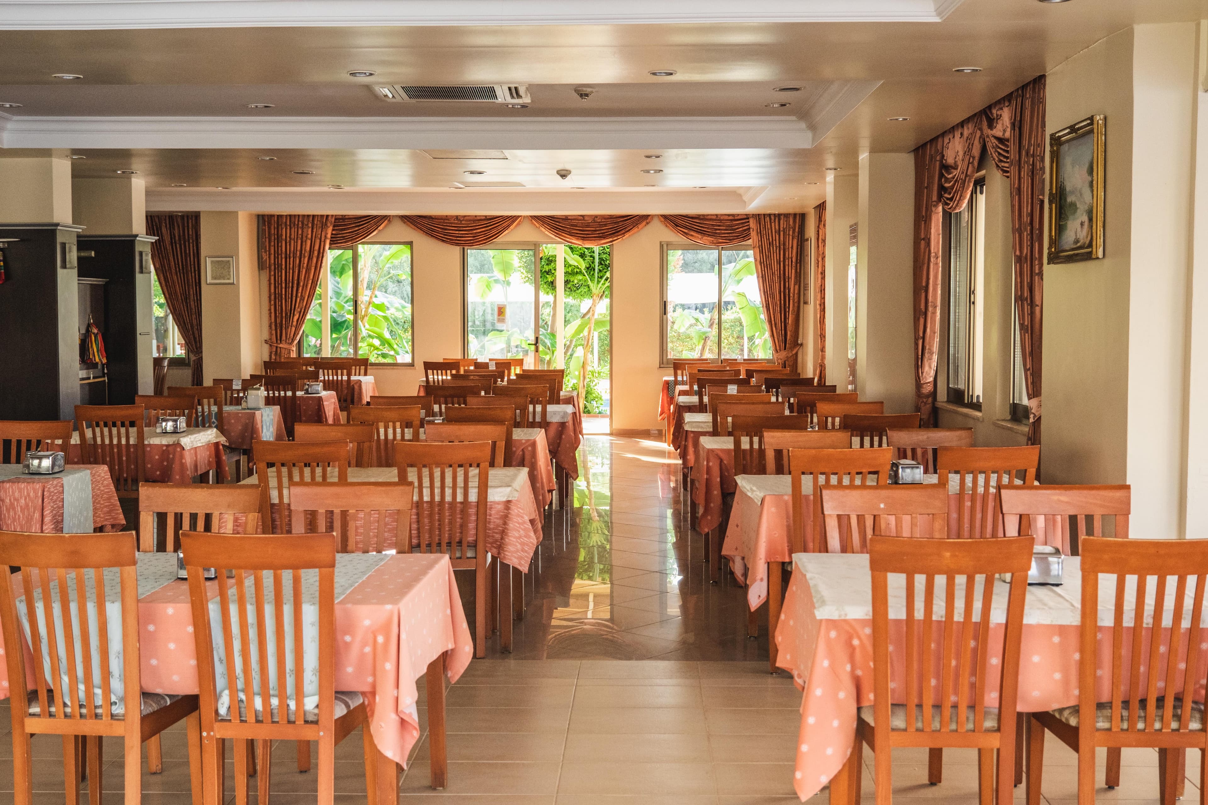 Silver Hotel - photo 10