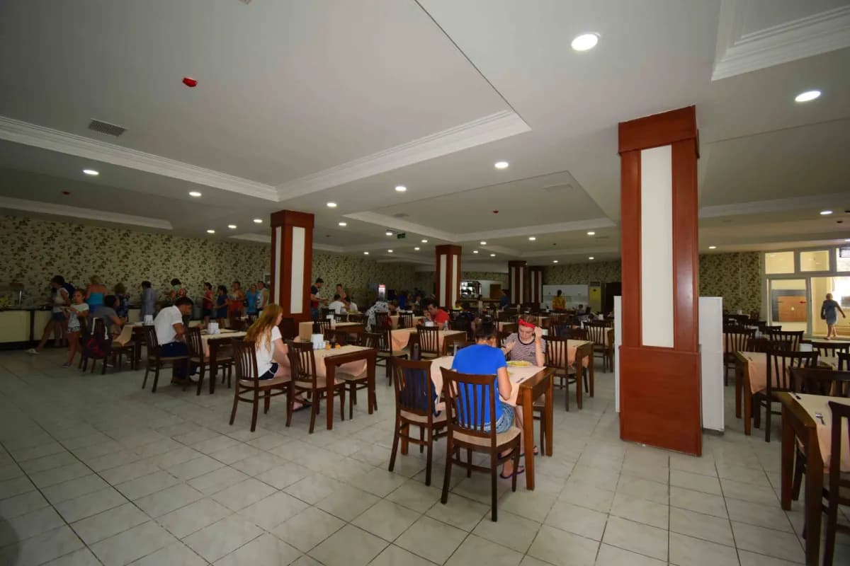 Smile Park Hotel - photo 10