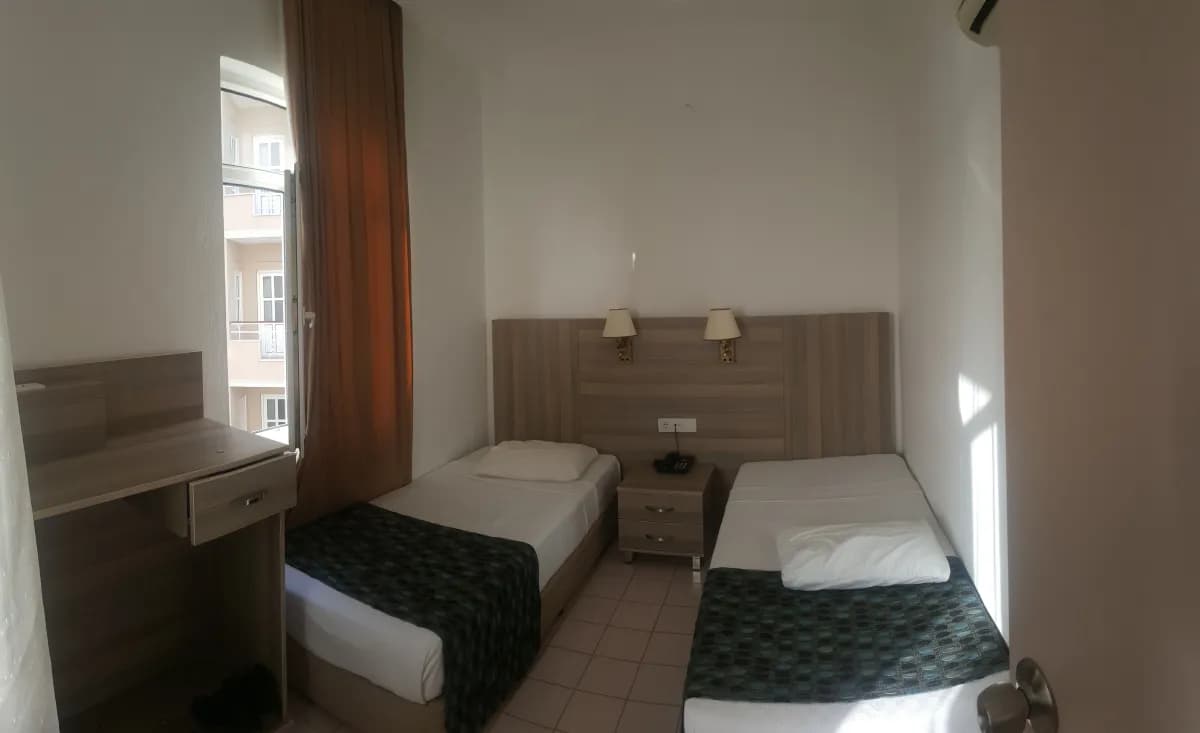 Sun Flower Apart Hotel - photo 2