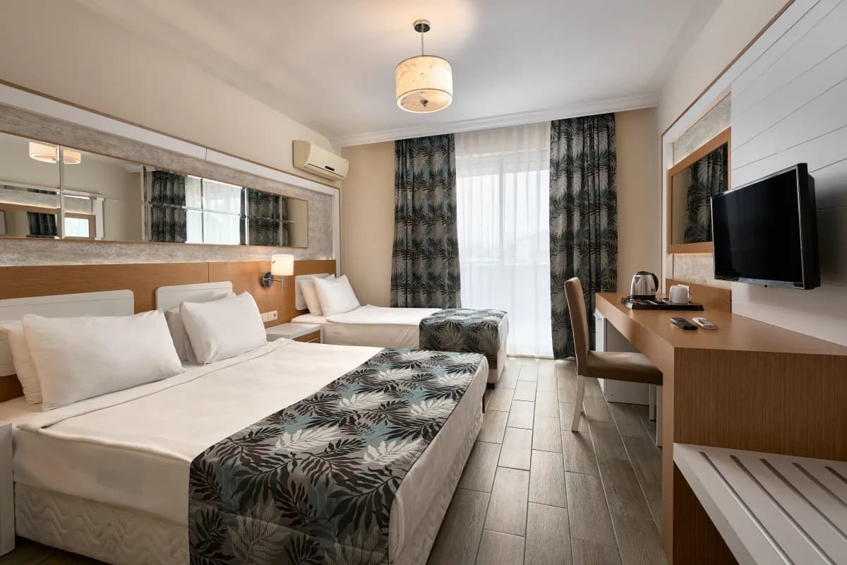 Kaila Beach Hotel - photo 2