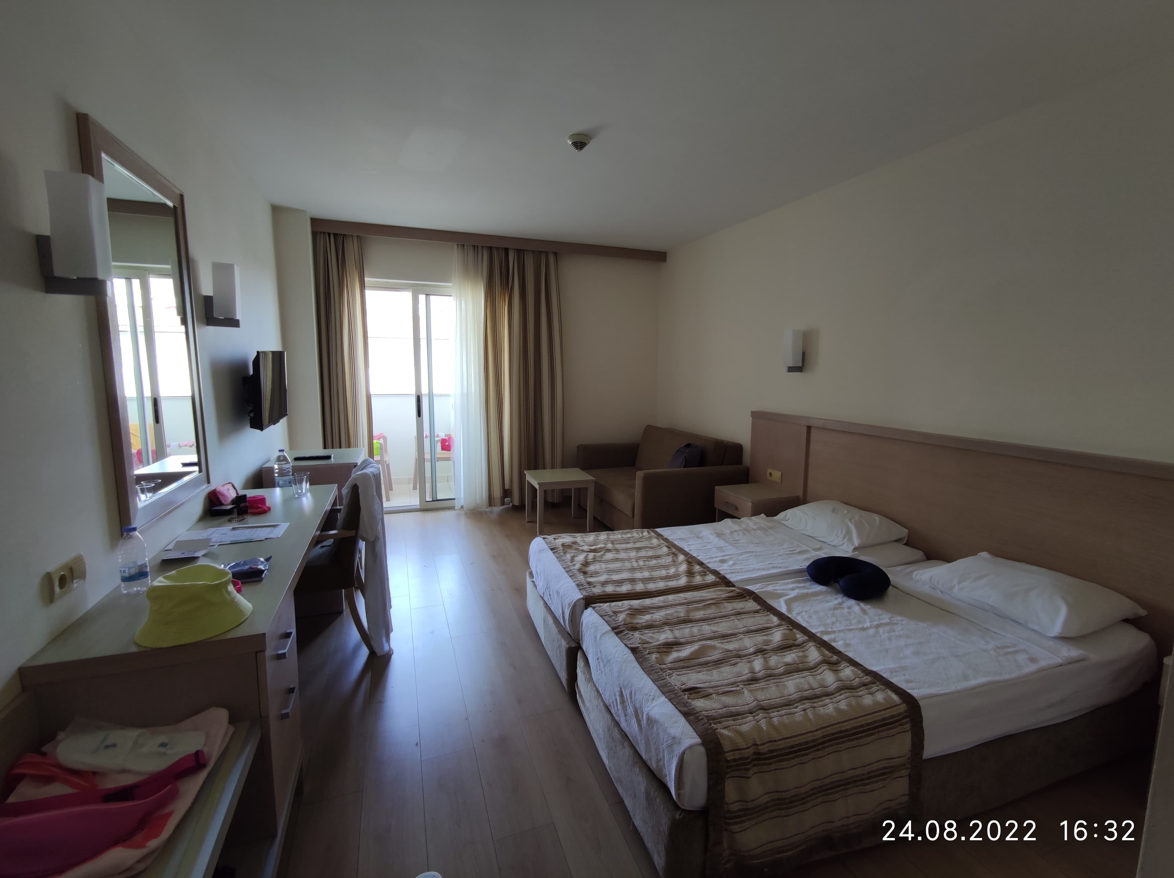 Sural Resort Hotel - photo 2