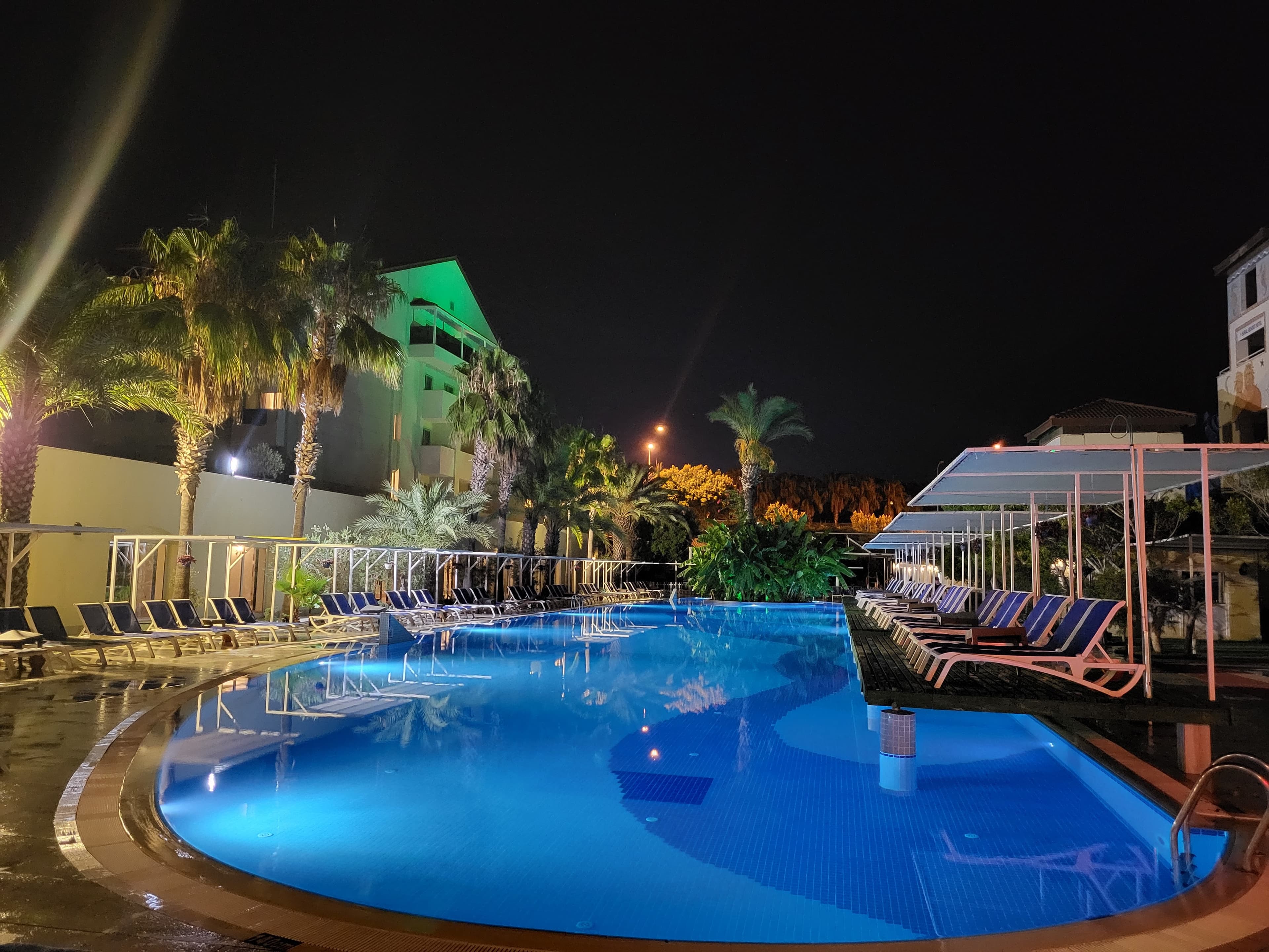 Sural Resort Hotel - photo 3
