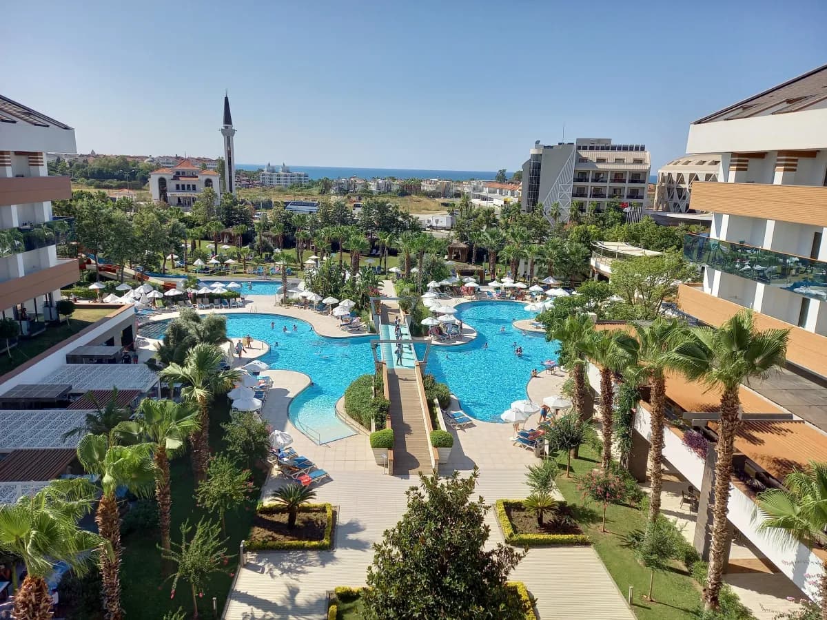 Terrace Elite Resort - photo 7