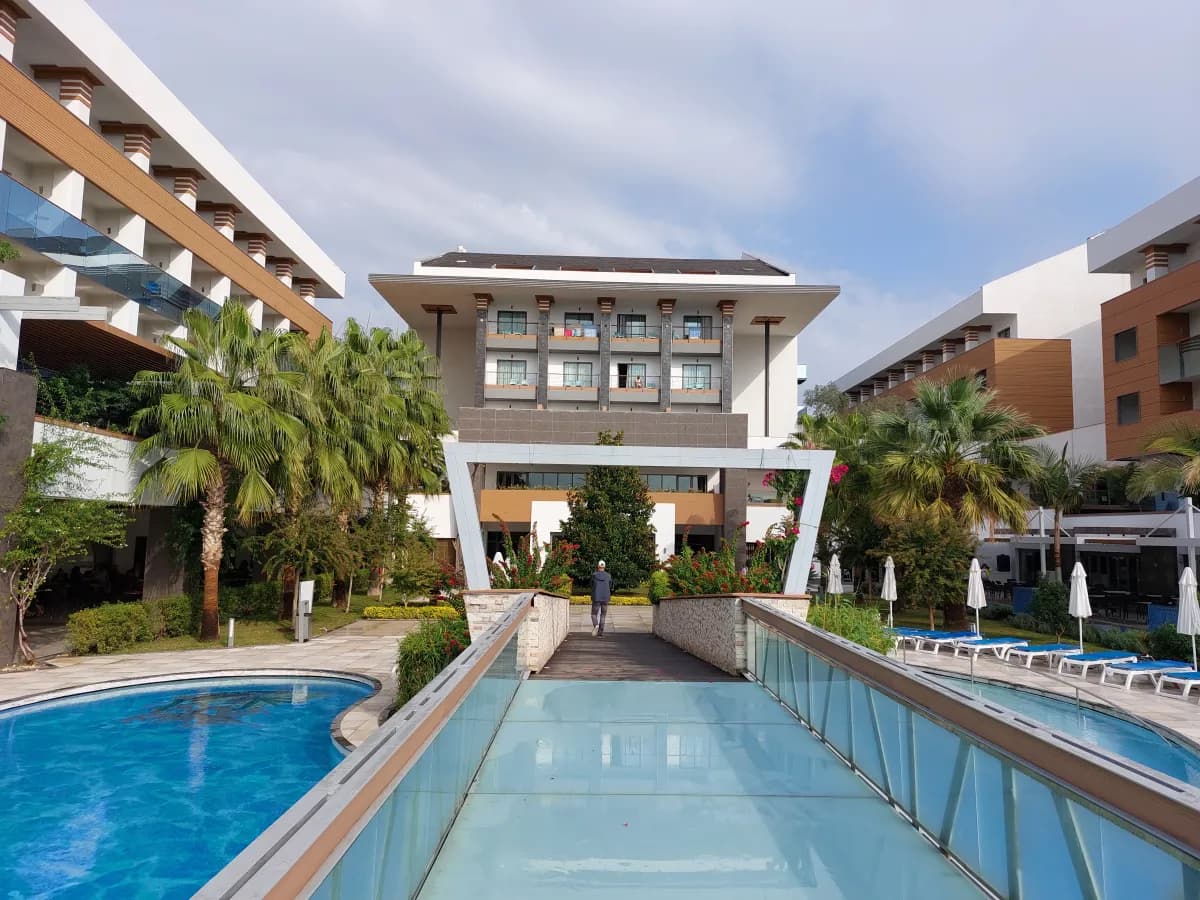 Terrace Elite Resort - photo 9