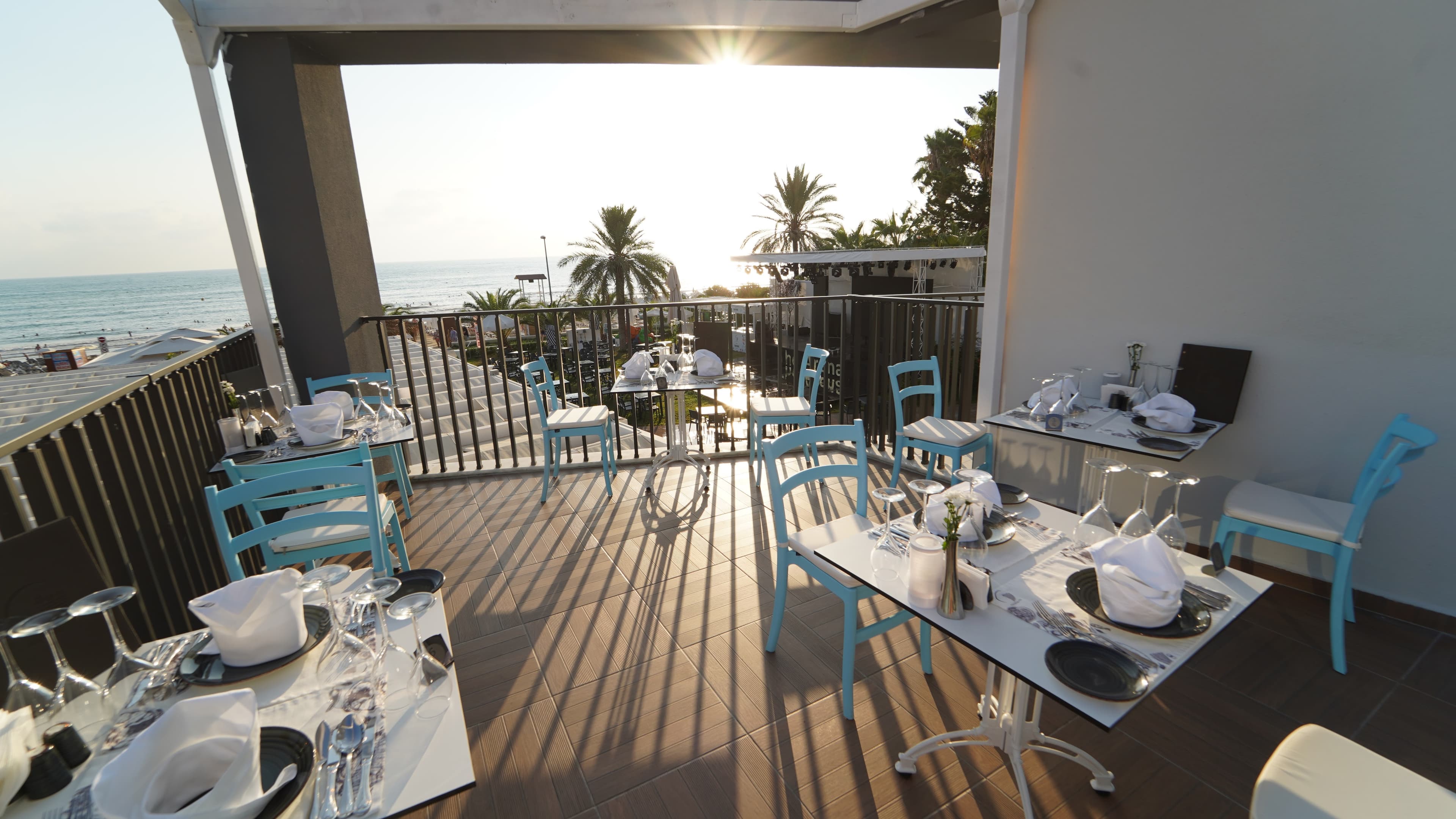 Raga Fine Dining Hotel - photo 7