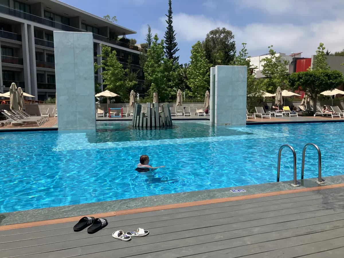 The Sense De Luxe Hotel - photo 3