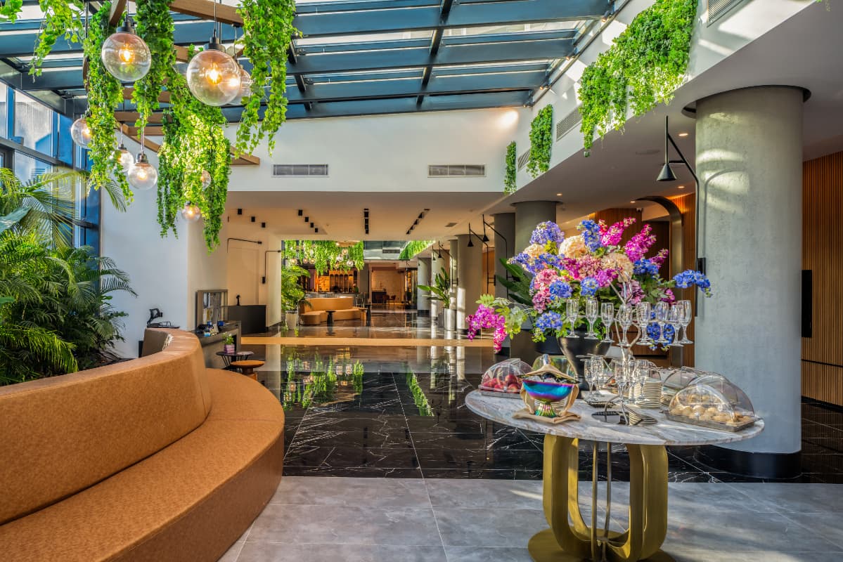 Berry Blue Hotel - photo 8