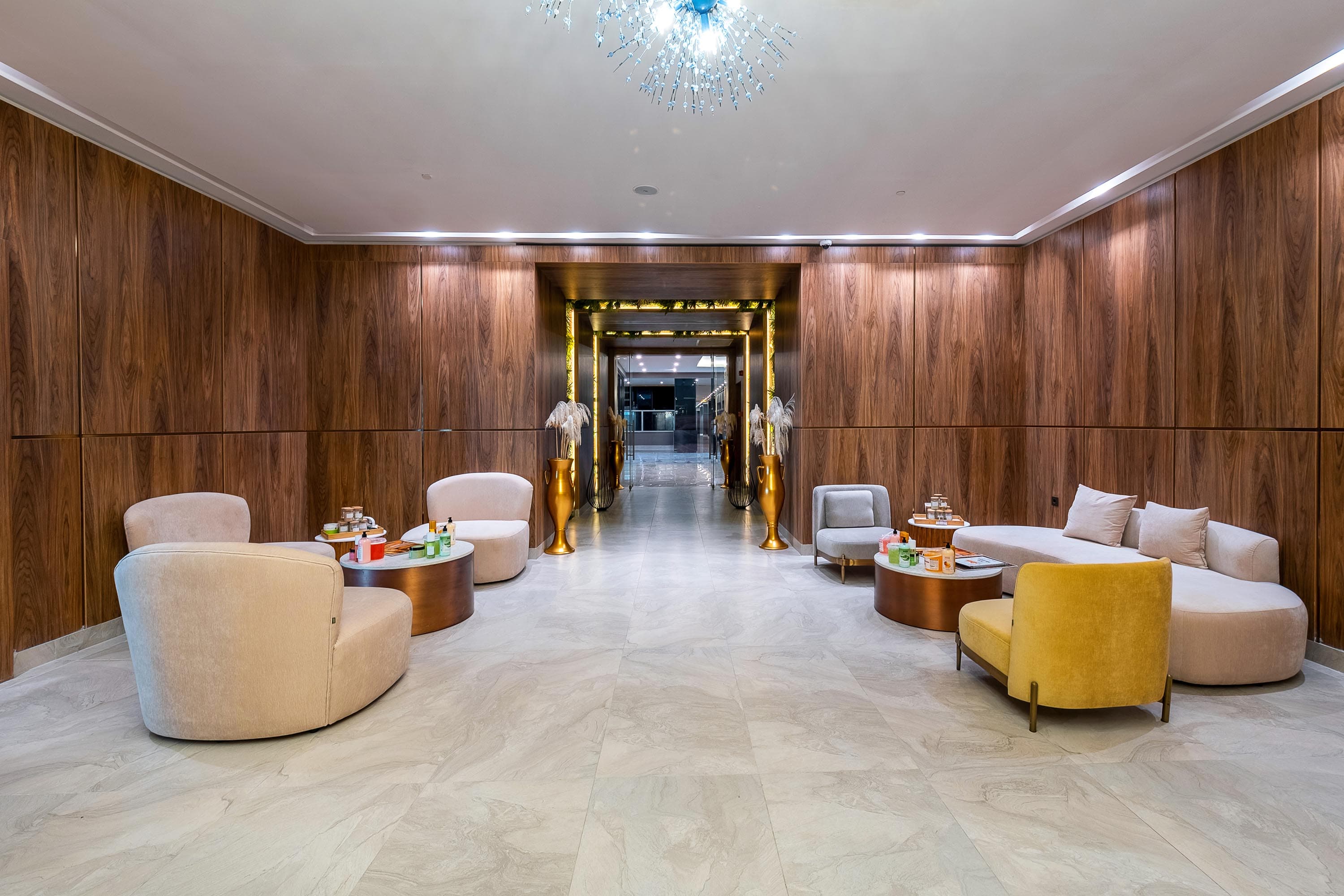 LAGO HOTEL - photo 9