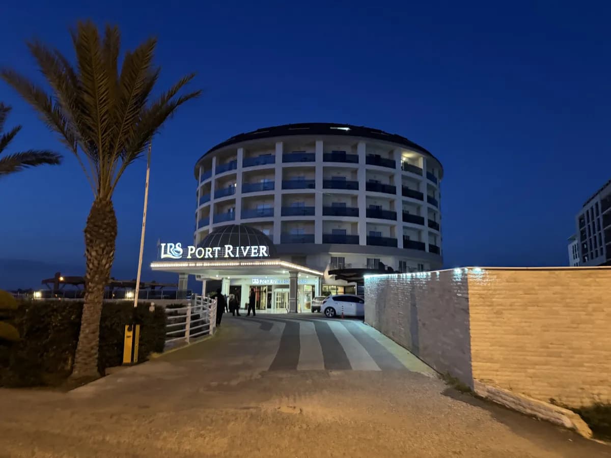 PORT RIVER HOTEL & SPA - photo 5