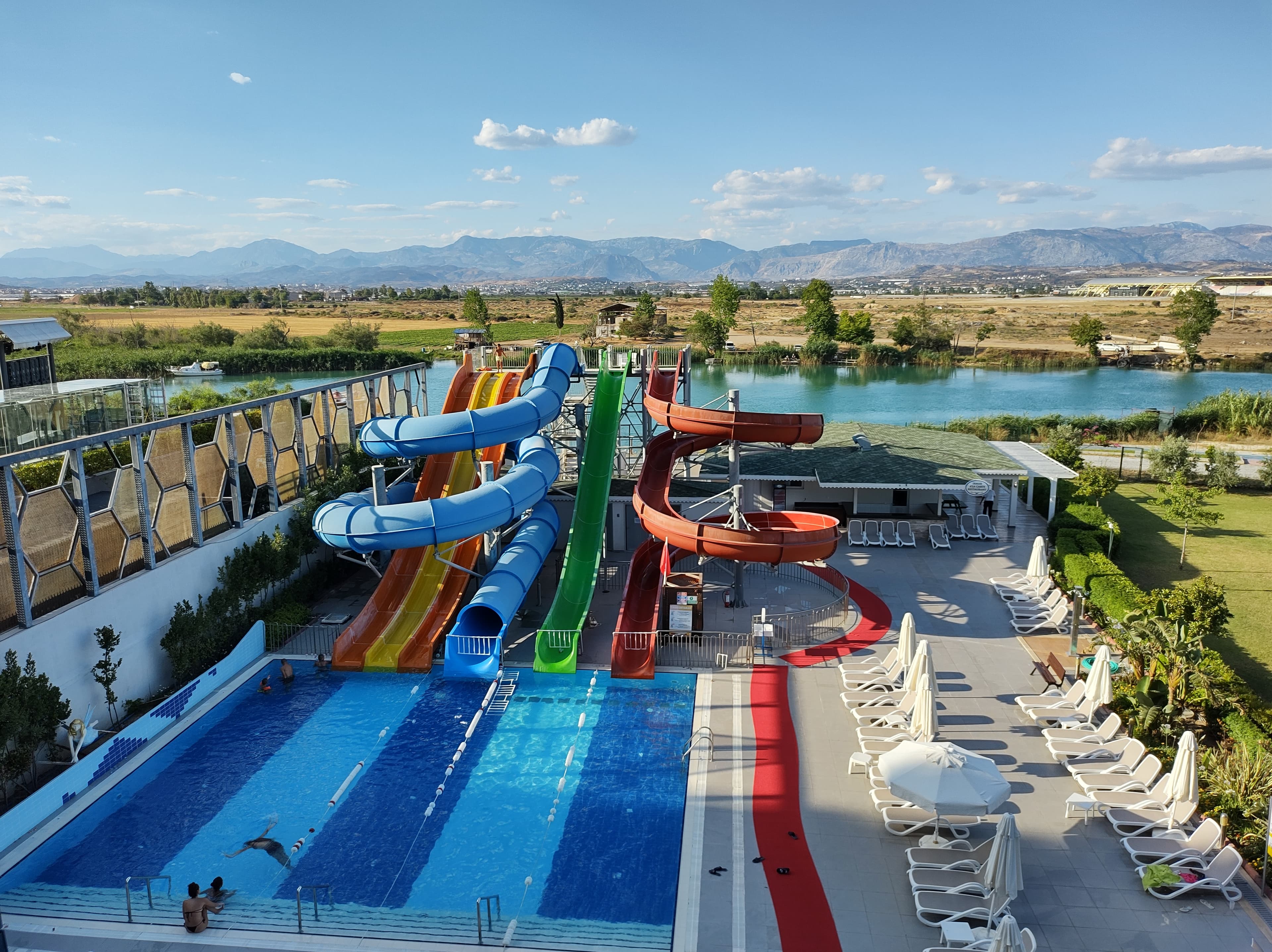 Water Side Resort & Spa - photo 5