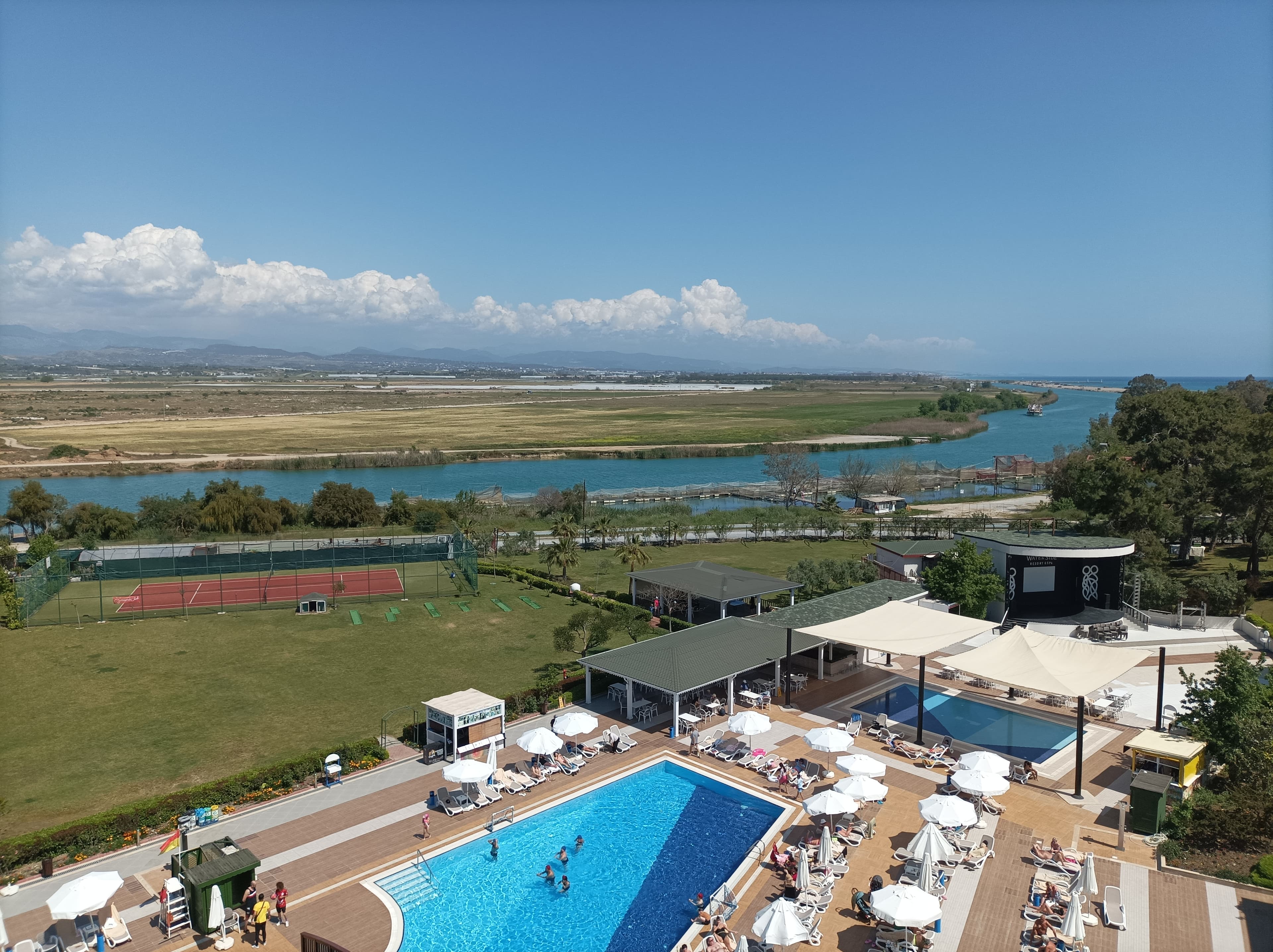 Water Side Resort & Spa - photo 6