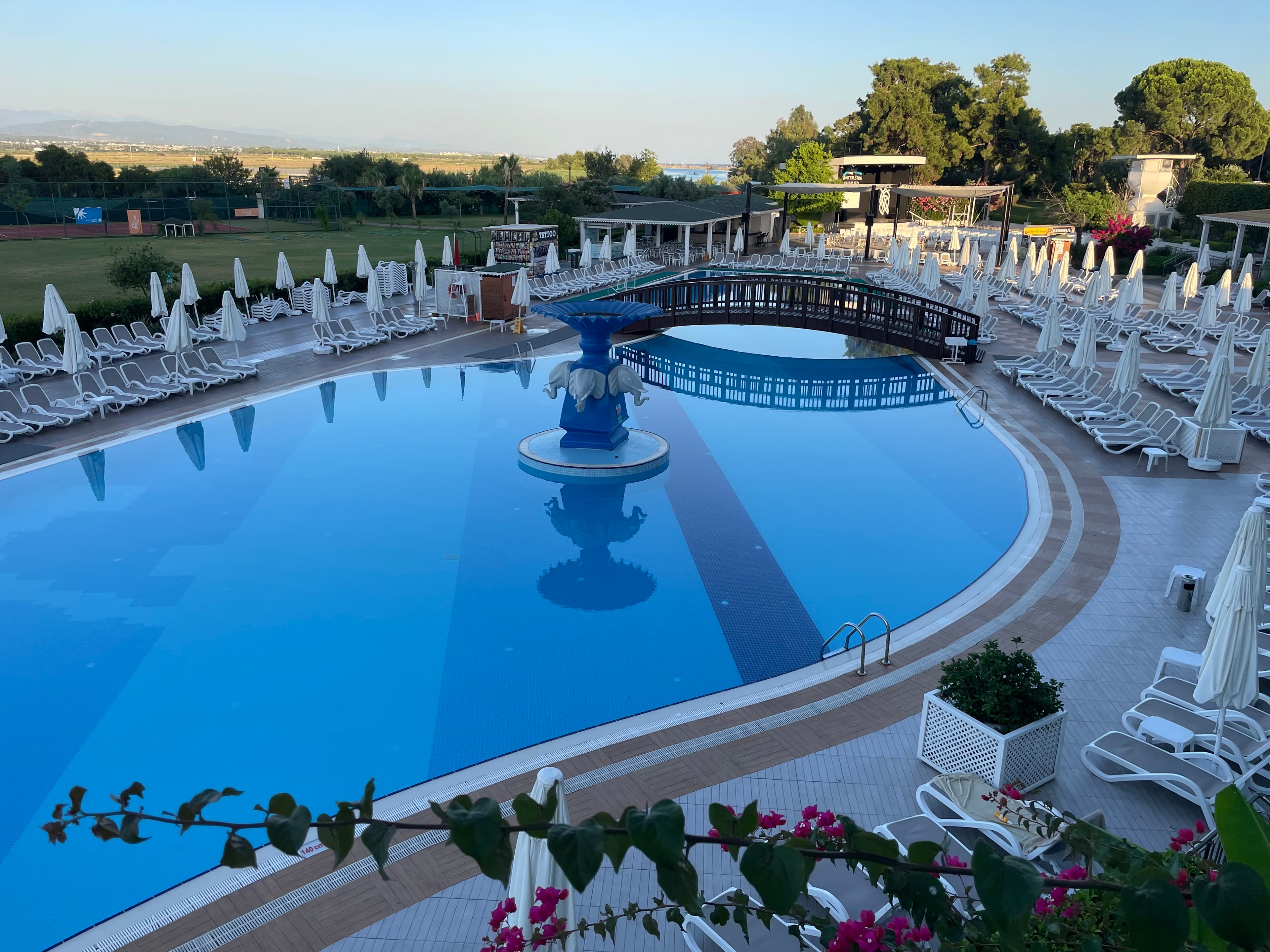 Water Side Resort & Spa - photo 9