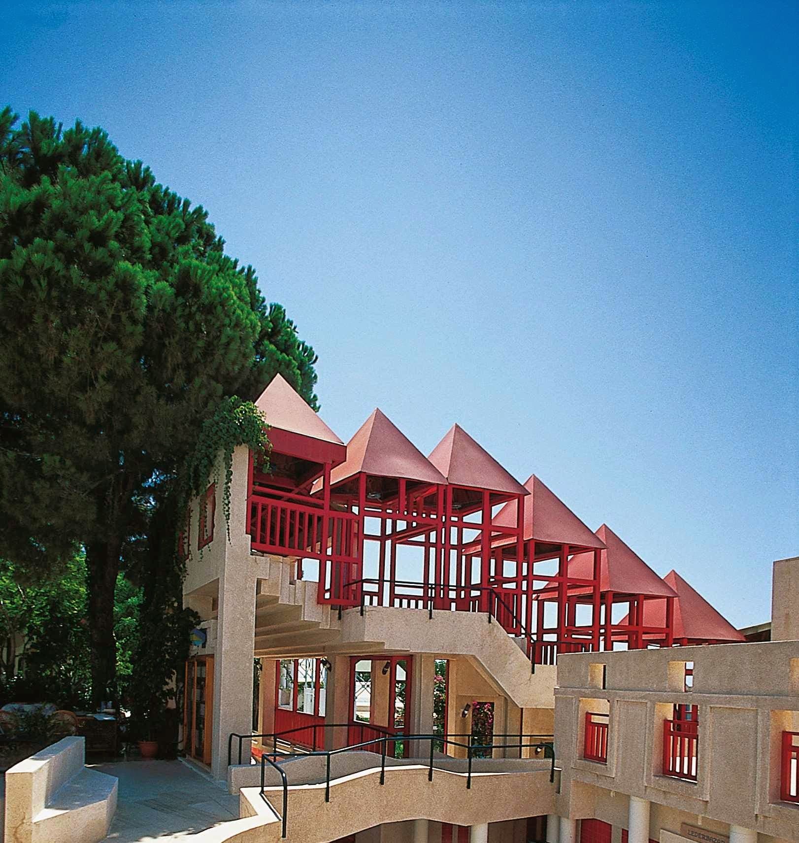 ROBINSON Club Pamfilya