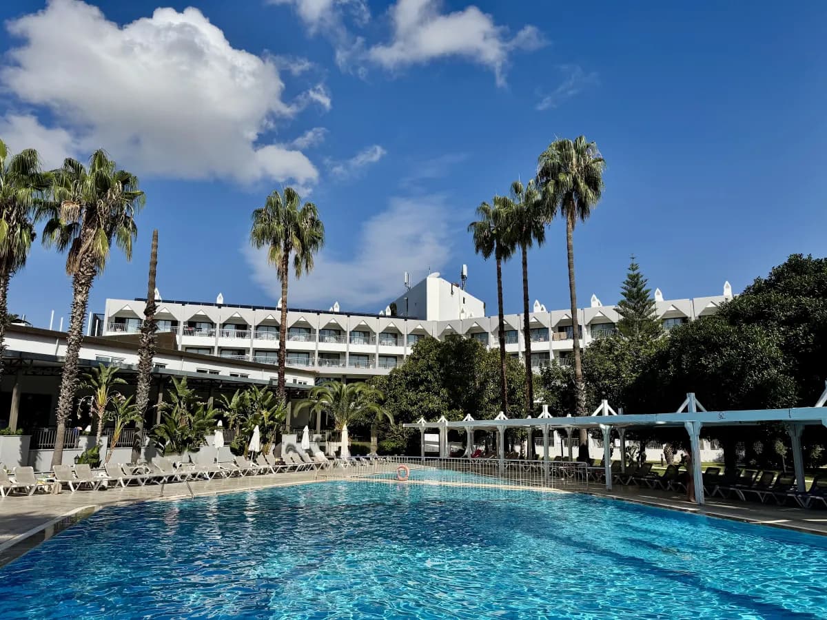 Serra Park Hotel - photo 3