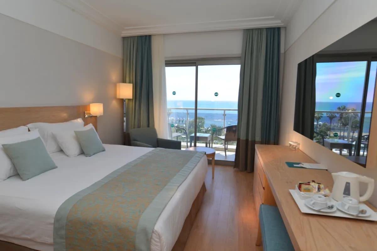 Turquoise Hotel - photo 2