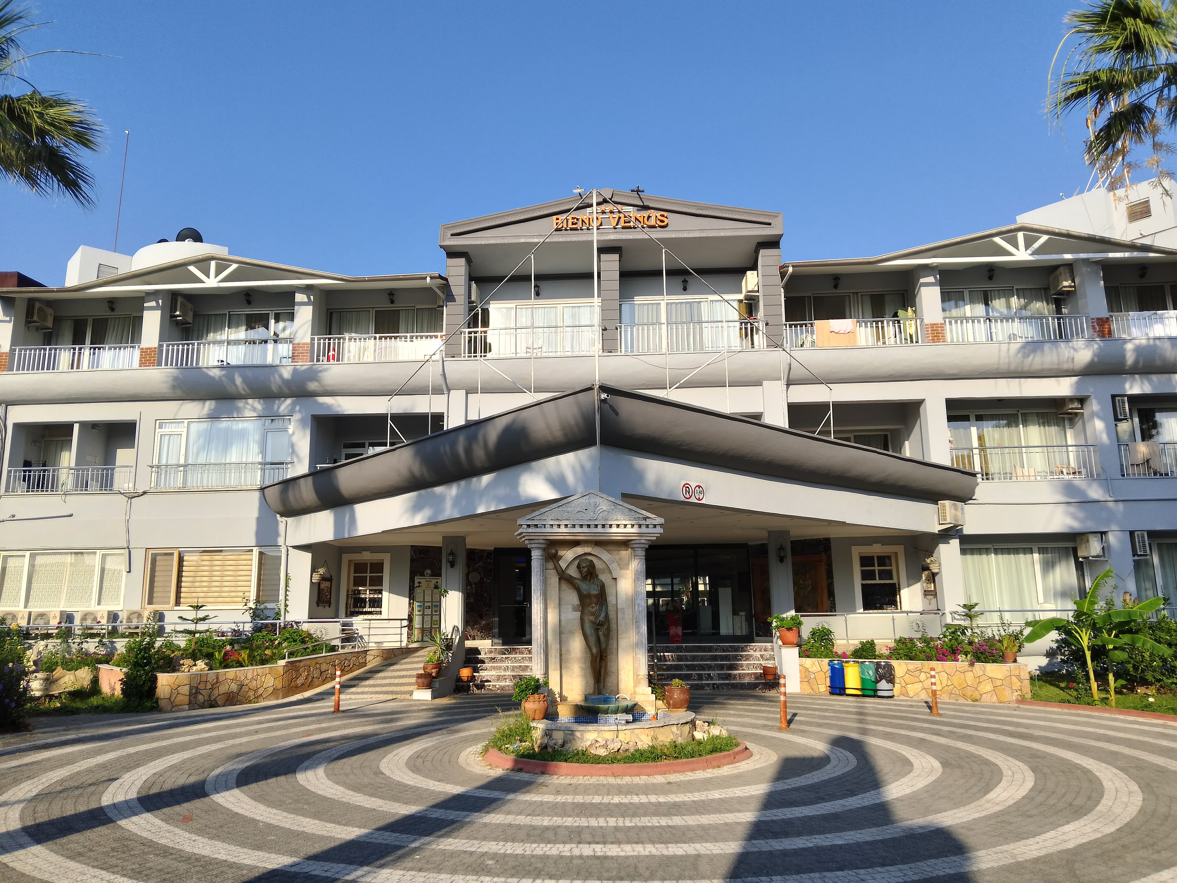 Venus Hotel - photo 7