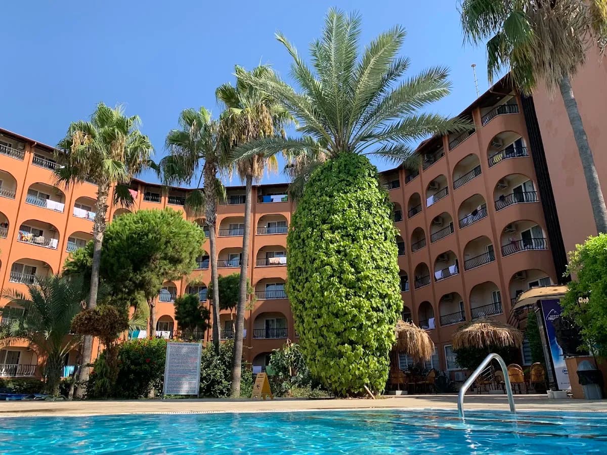 Club Turtaş Beach Hotel - photo 8