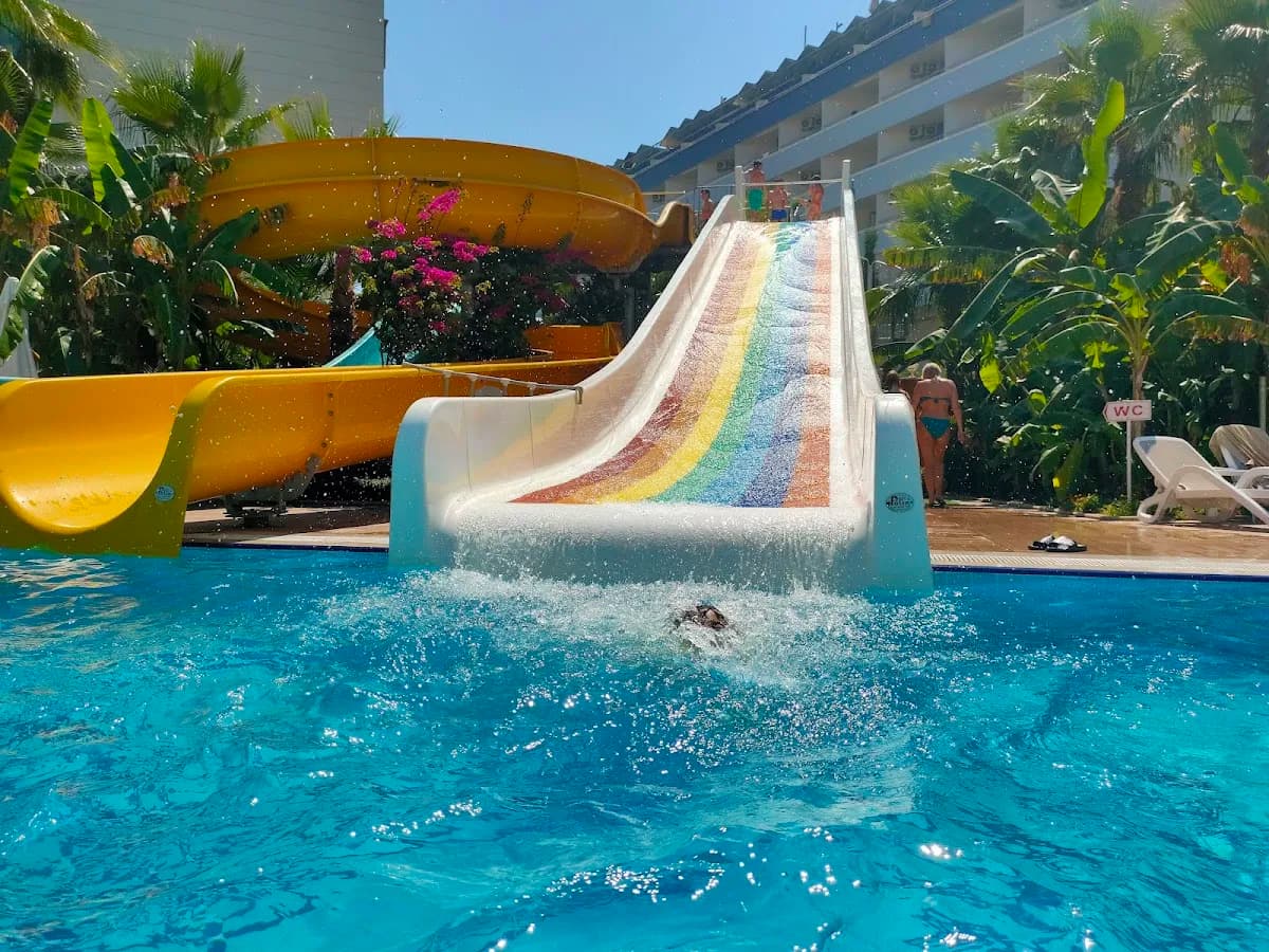 DİZALYA PALM GARDEN HOTEL - photo 3