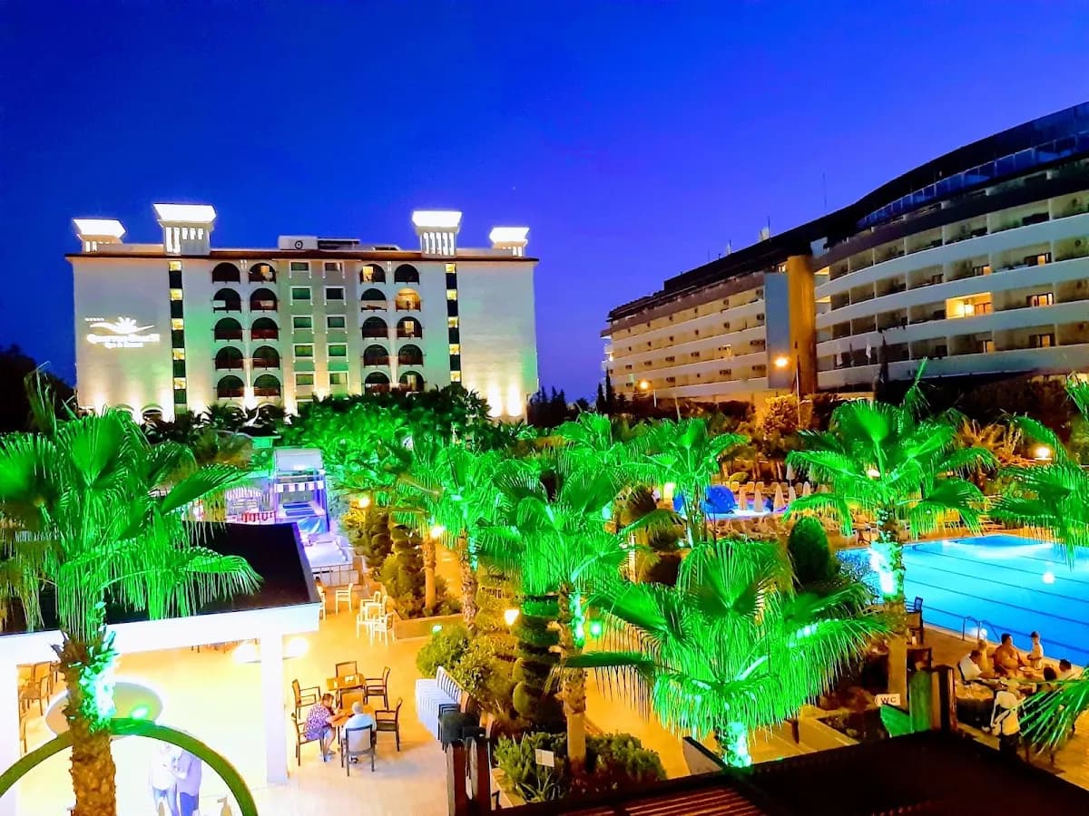DİZALYA PALM GARDEN HOTEL - photo 4