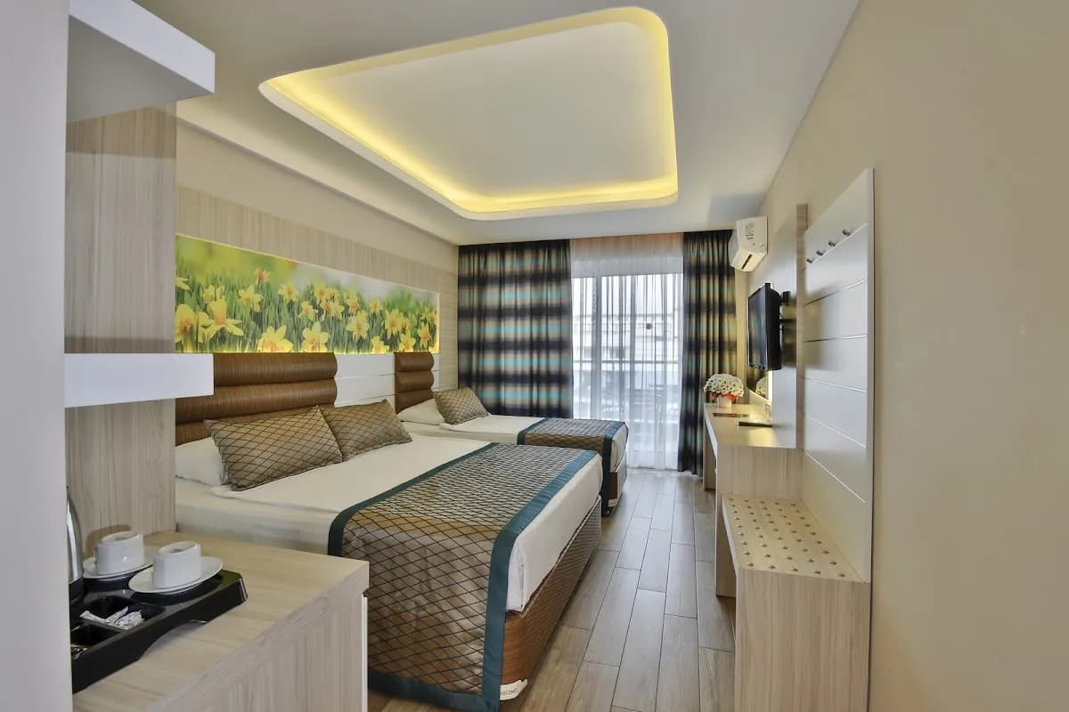 Oji Beach Hotel - photo 2