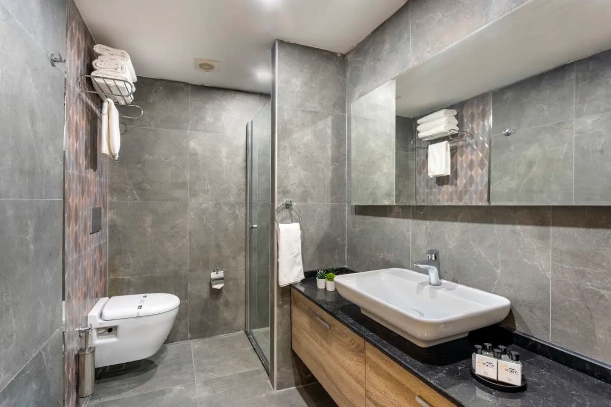 RODİNN PARK HOTEL - photo 4