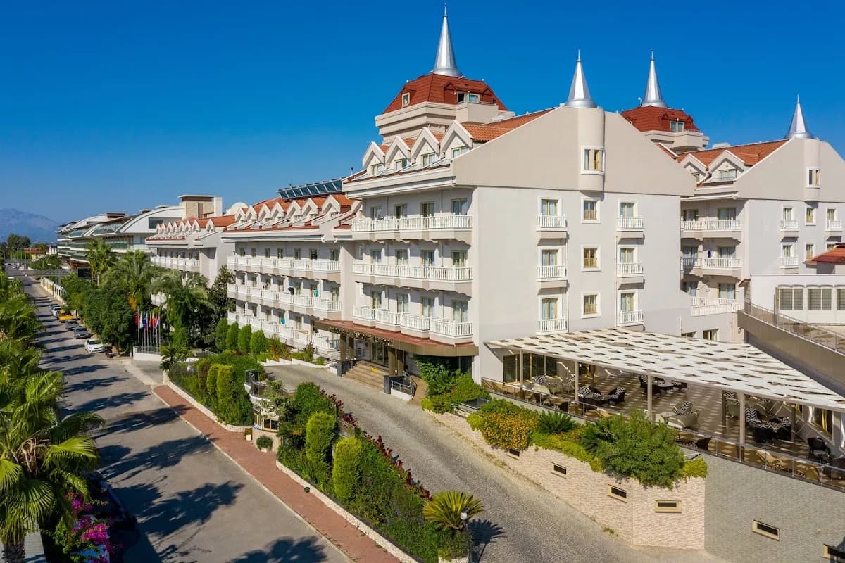 Aydınbey Famous Resort - Belek hotel transfer