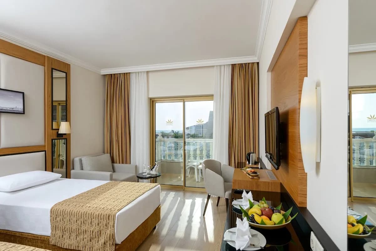 Aydınbey Famous Resort - photo 2