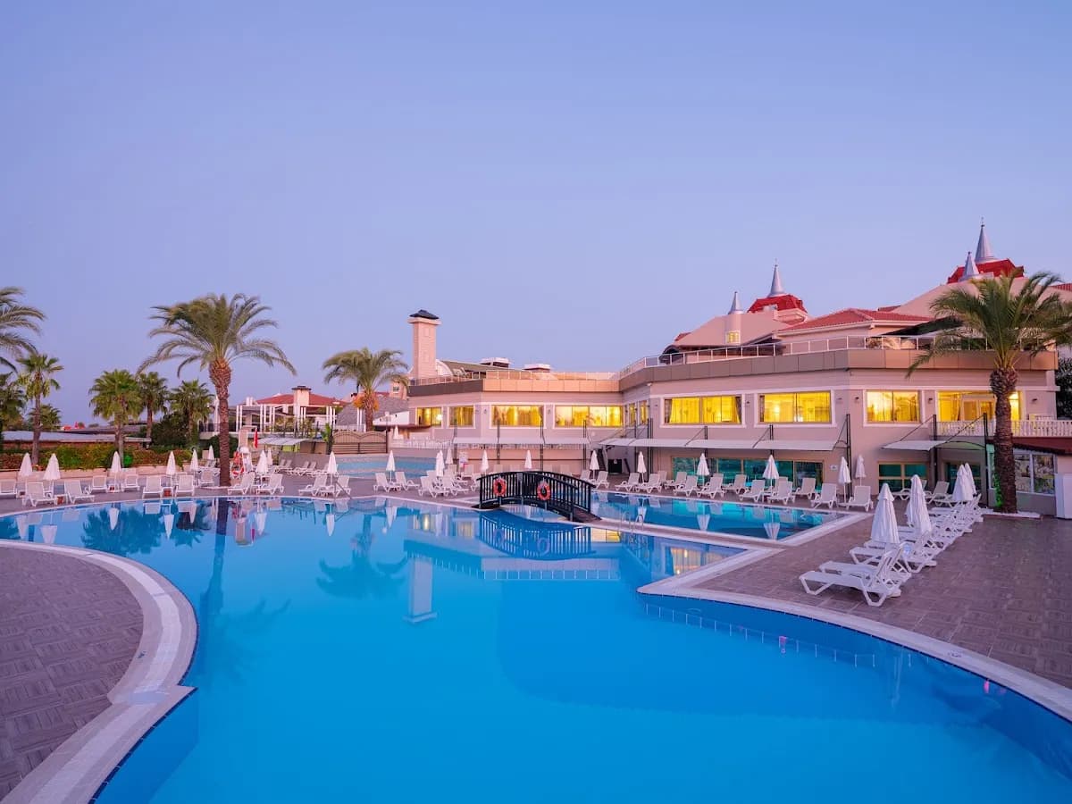 Aydınbey Famous Resort - photo 3