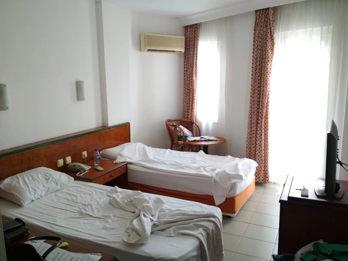 Azak Beach Otel - photo 2
