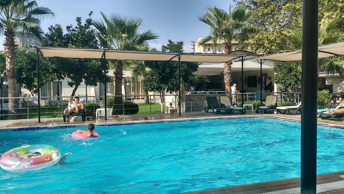 Özer Park Hotel - photo 3