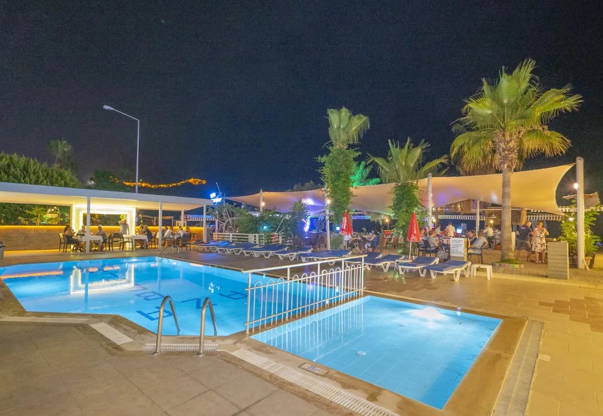 Azak Beach Otel - photo 4