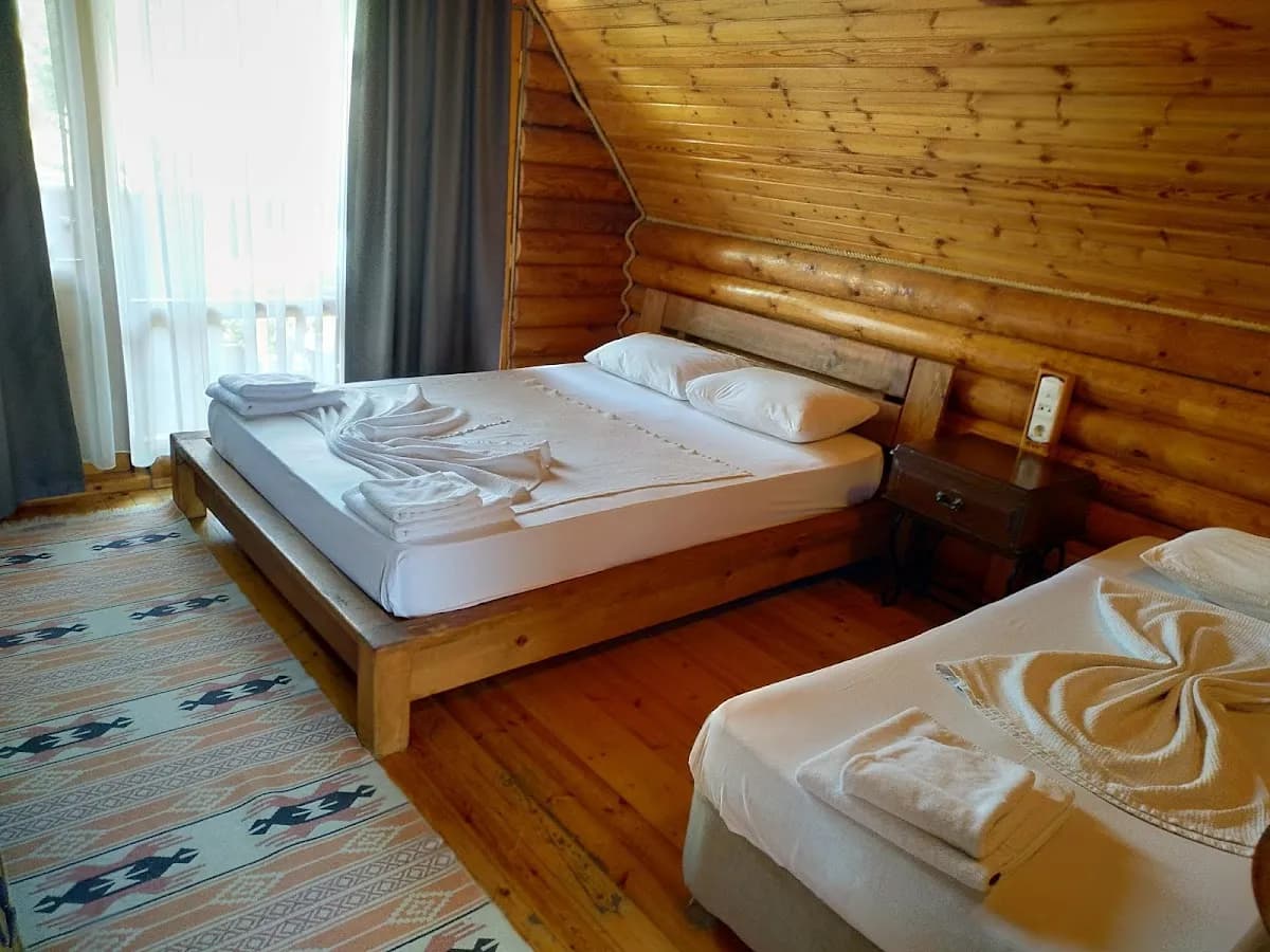 Woodline Hotel - photo 10