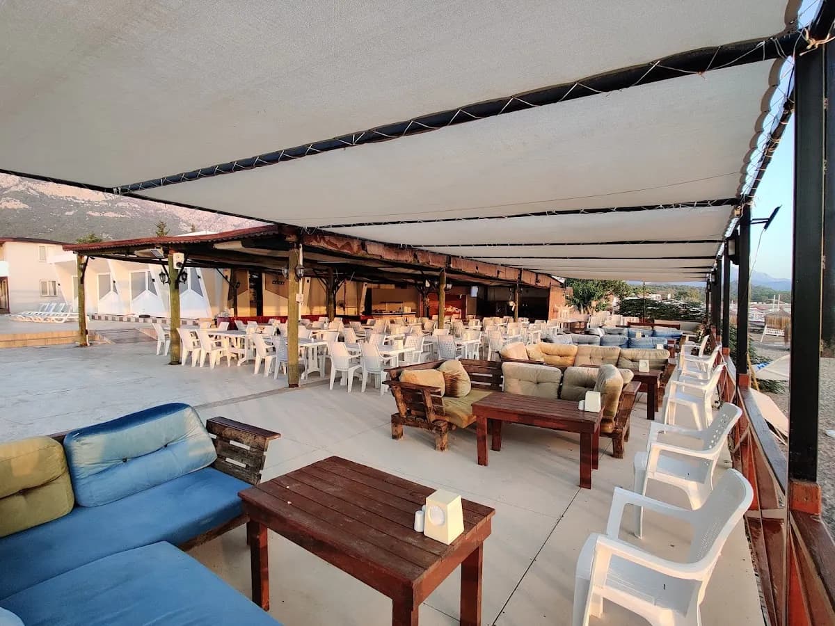UĞUR OTEL BEACH - photo 5