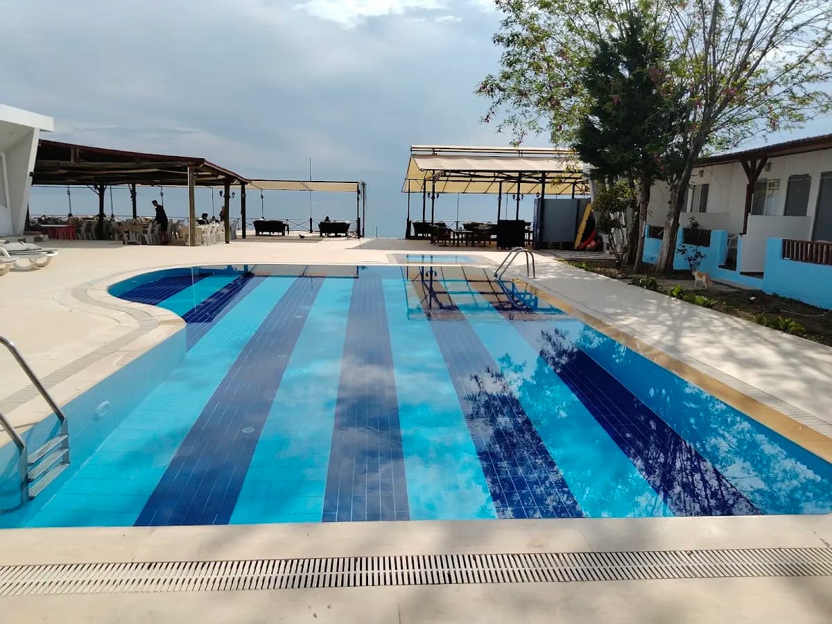 UĞUR OTEL BEACH - photo 9