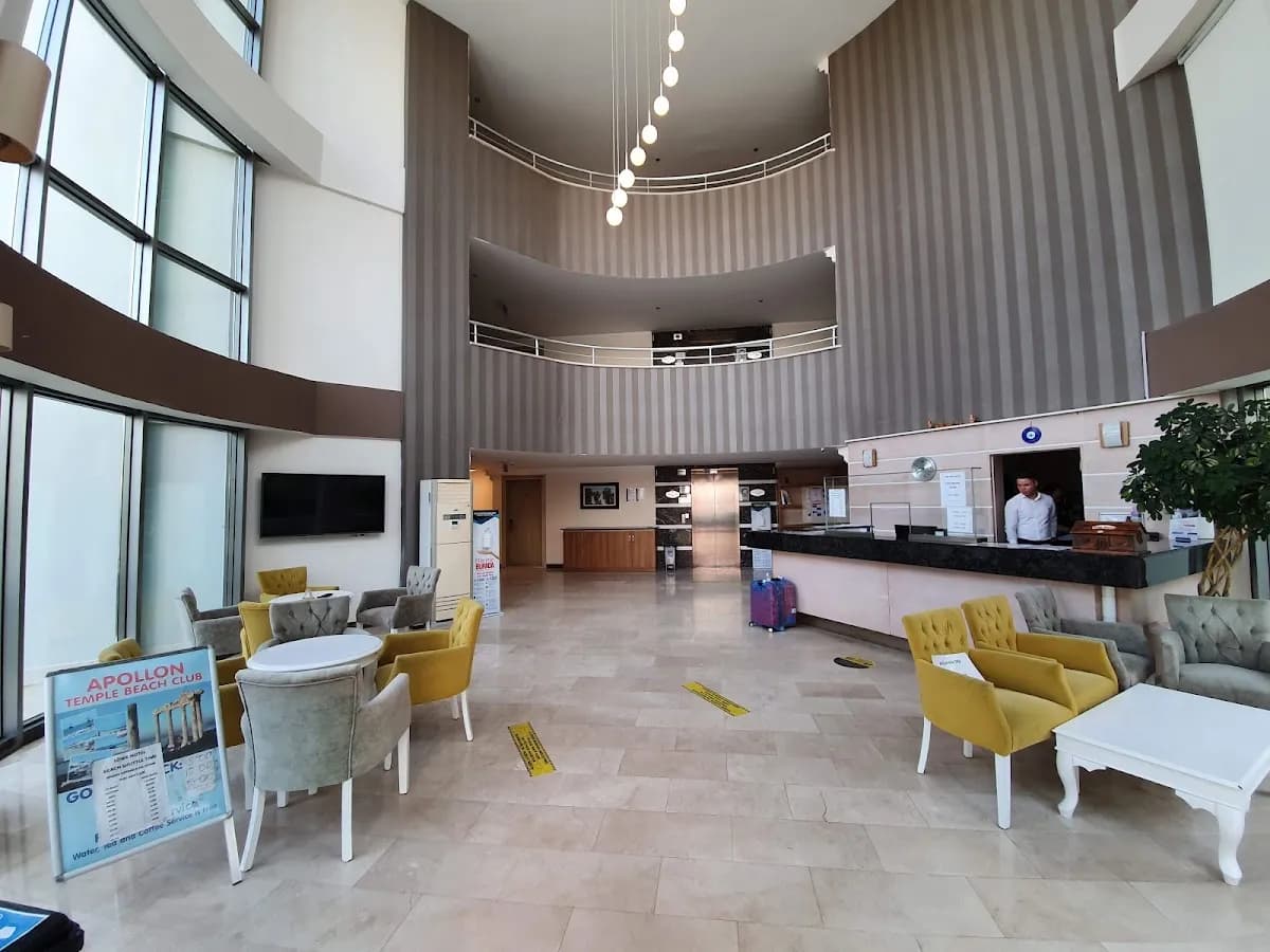 Löwe Hotel - photo 10