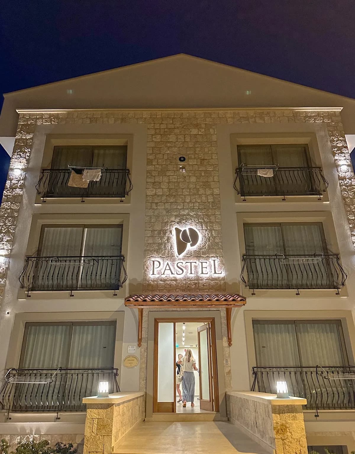 Hotel Pastel - photo 3