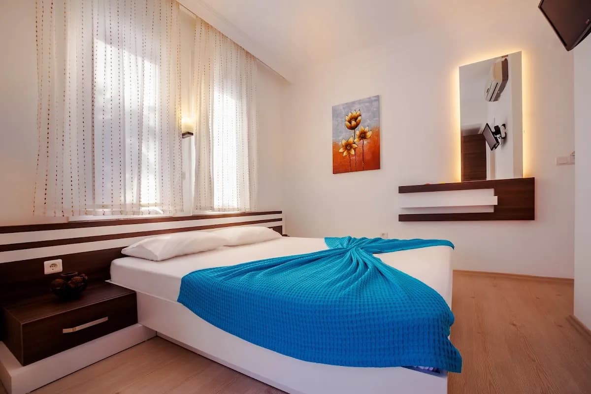 Hotel Puya - photo 8