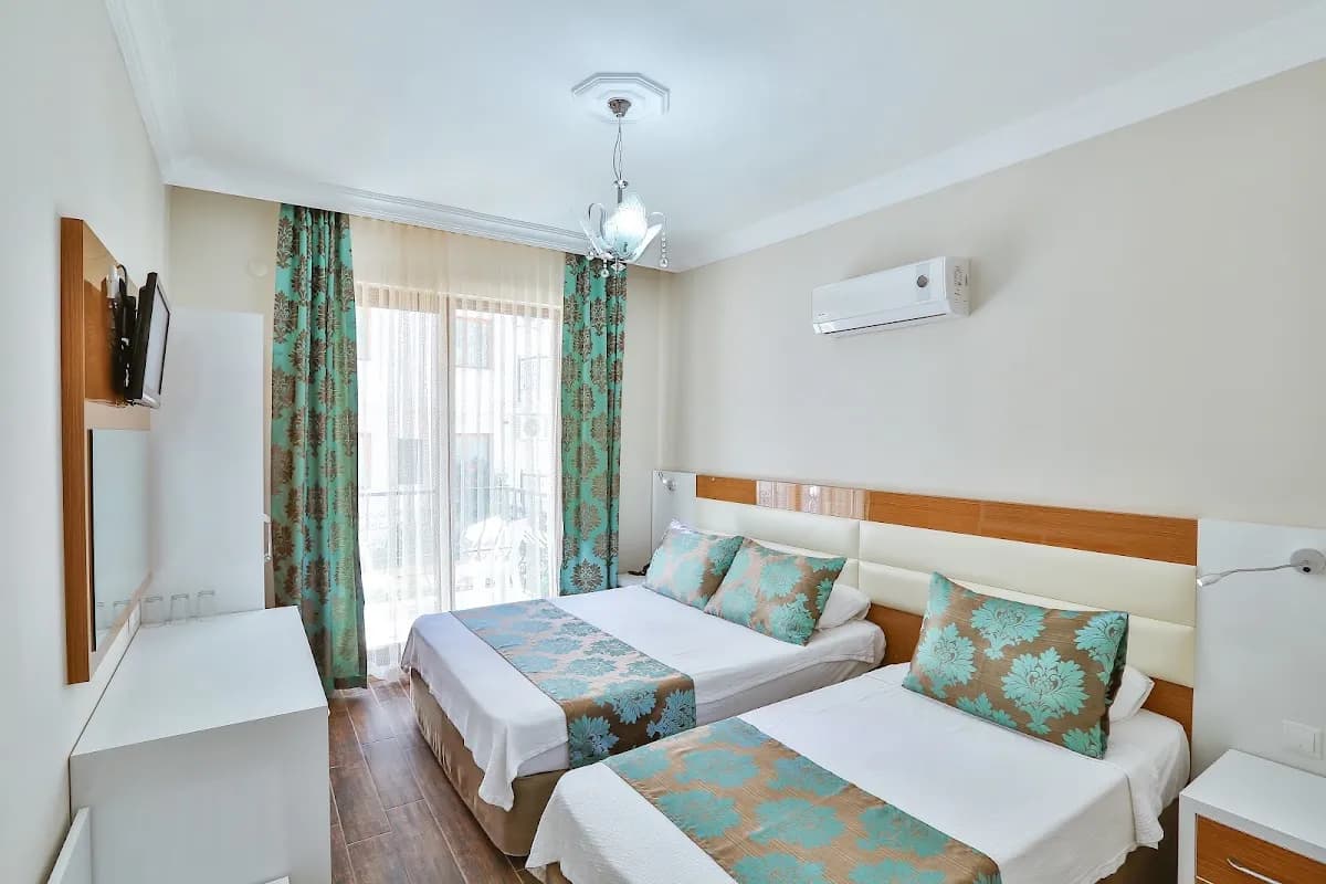 Kayahan Hotel - photo 2