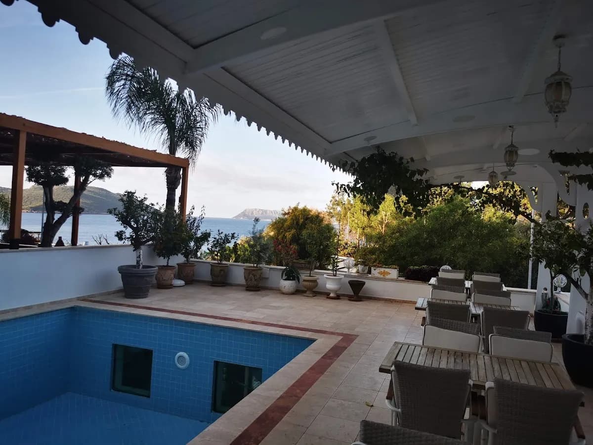 linda beach hotel - photo 3