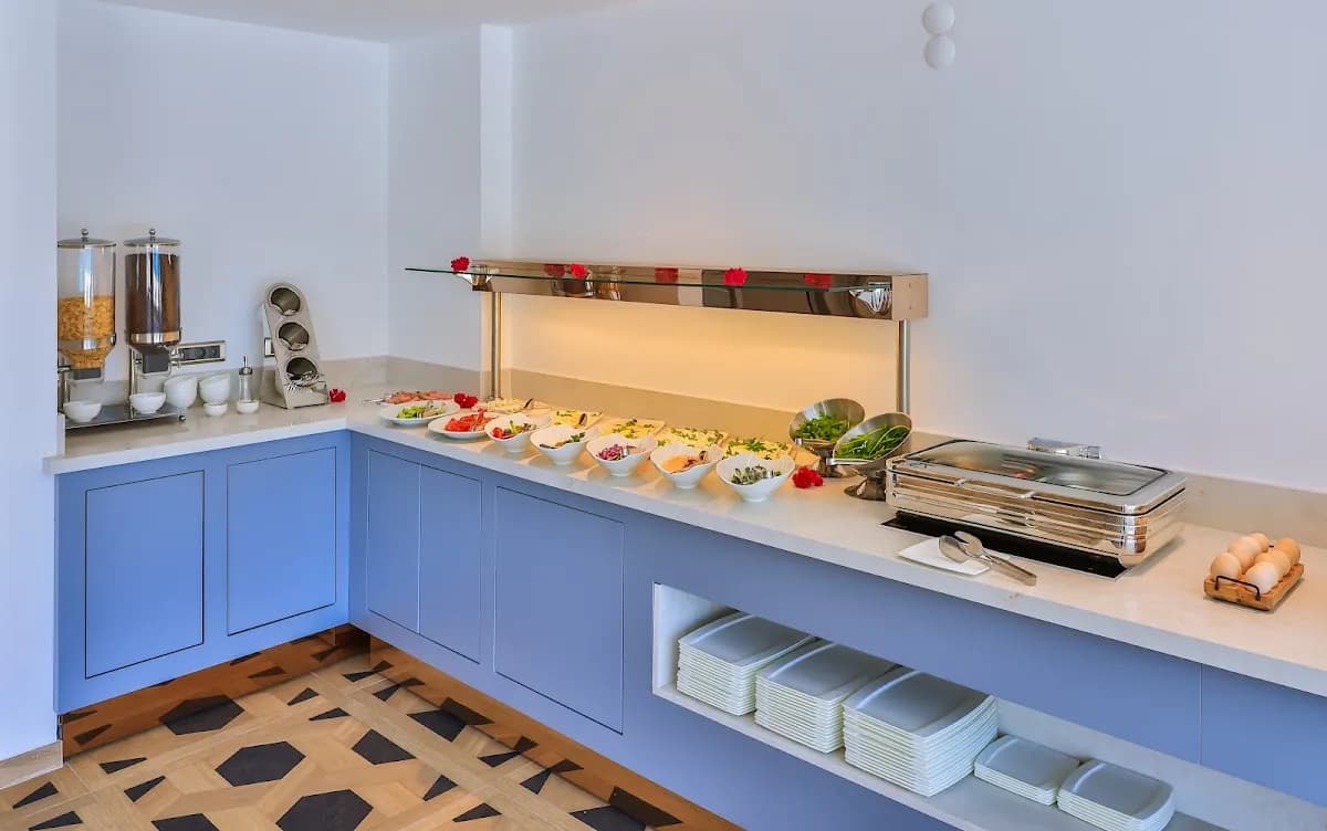 linda beach hotel - photo 6