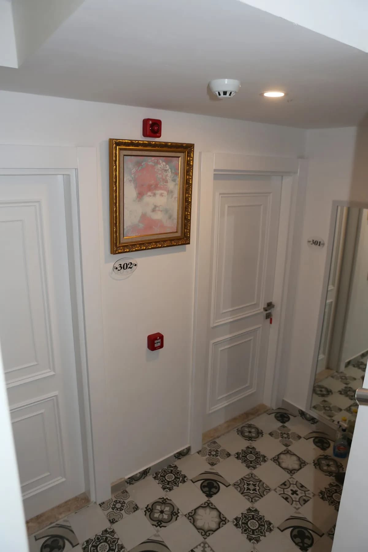 Mina Apart Hotel - photo 6