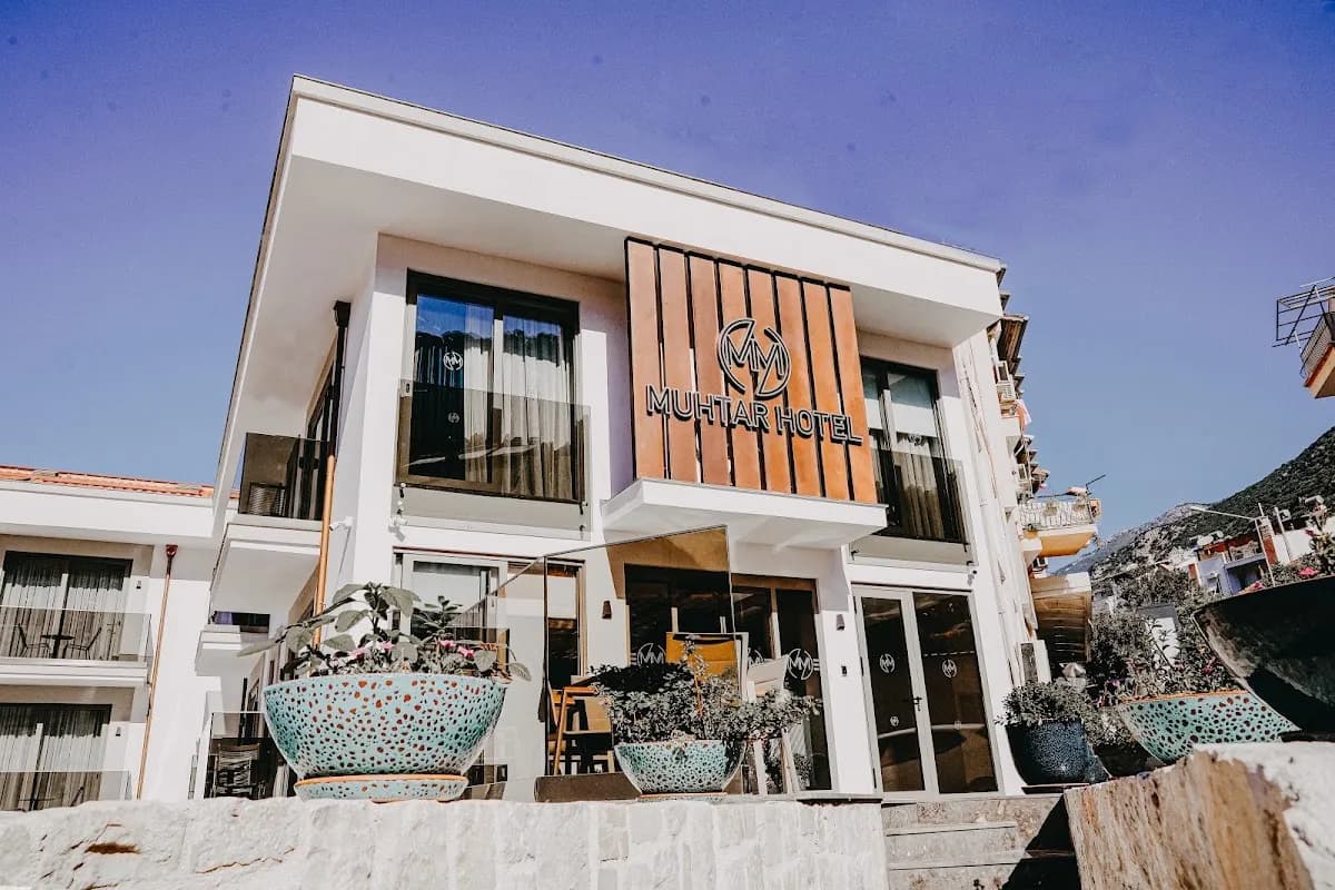 Muhtar Hotel
