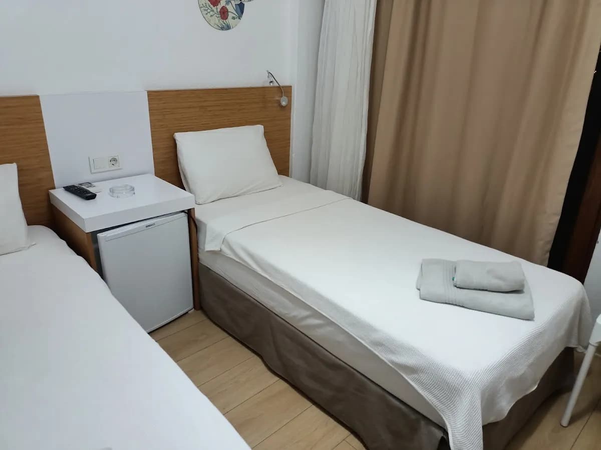 TALAY OTEL - photo 2