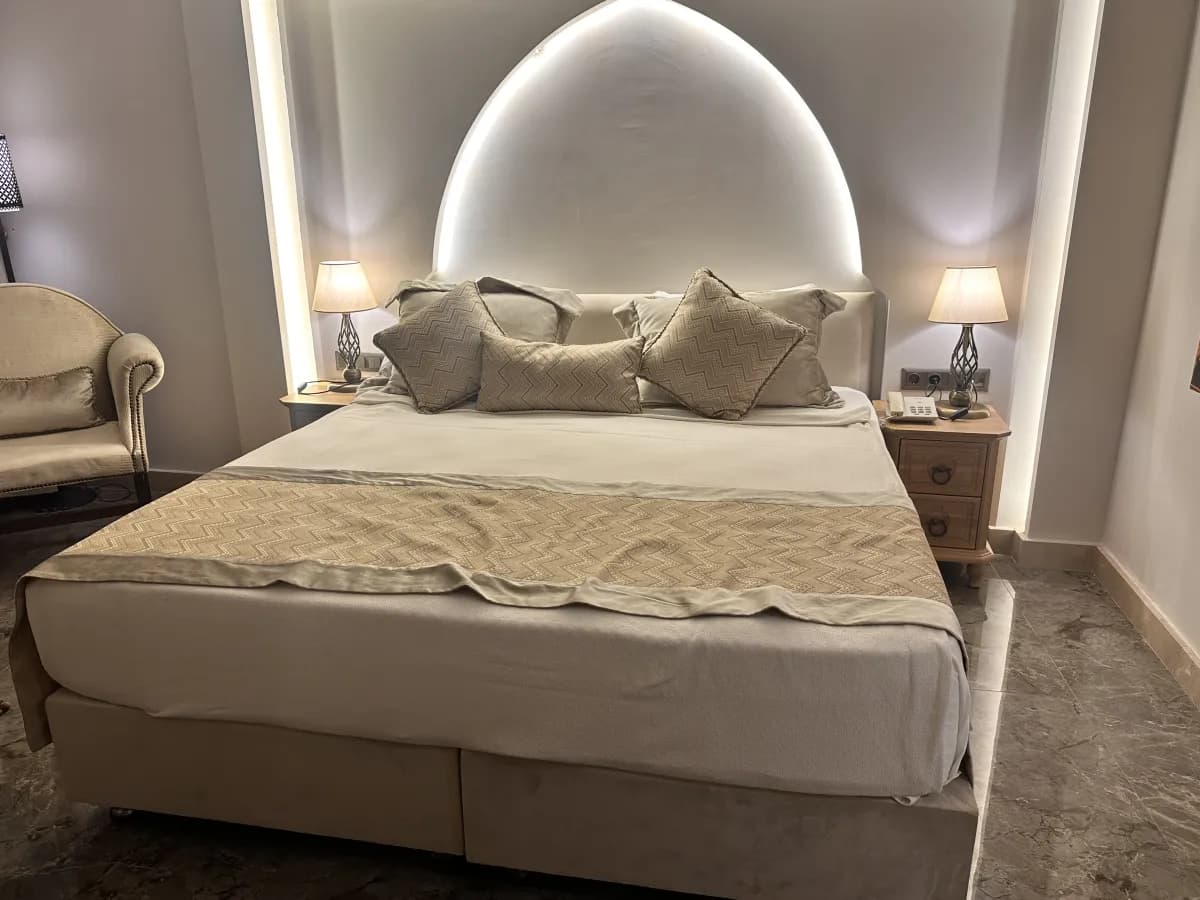 Alaaddin Beach Hotel - photo 2