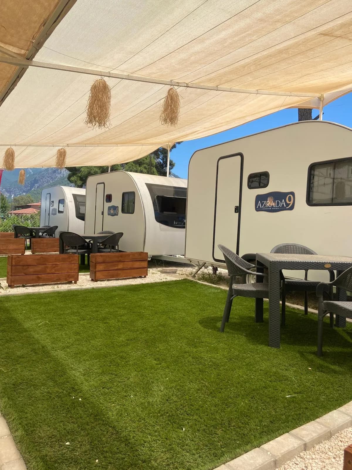 AZRADA Caravan Hotel - photo 10
