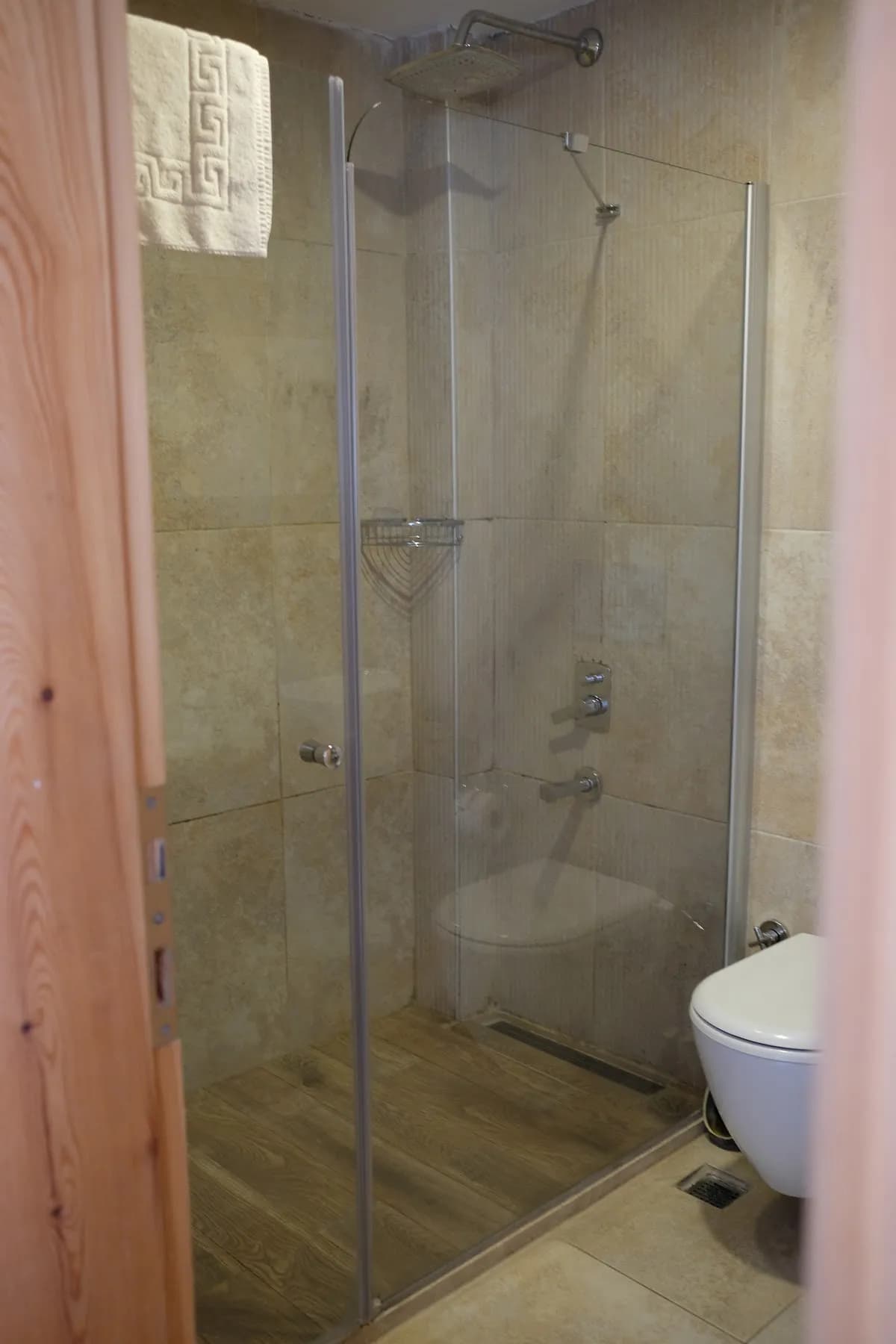 Ceneviz Hotel & Restaurant - photo 3