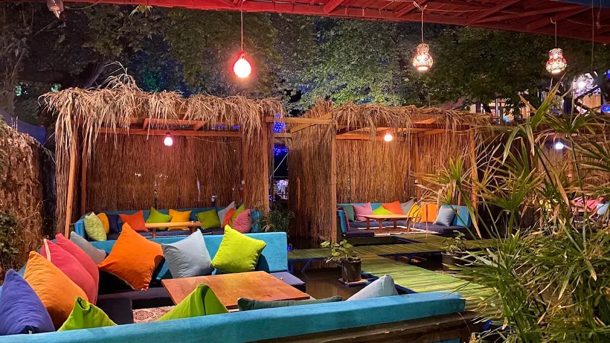 Paradise Hotel, Cafe, Restaurant - photo 10
